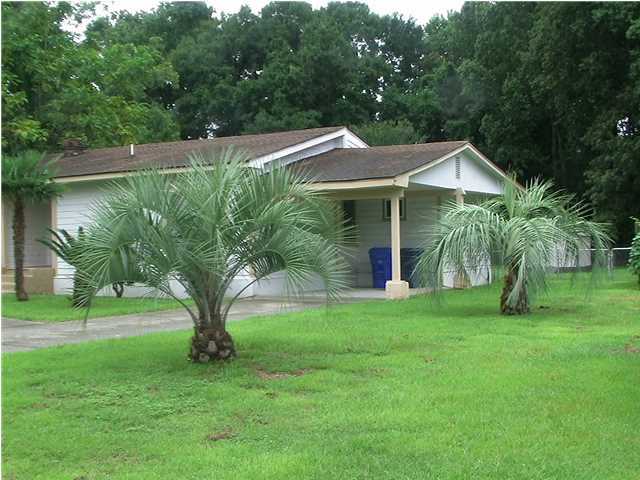 1643 Pineview Road Charleston, SC 29407 - Photo 1 of 24 Primary Photo