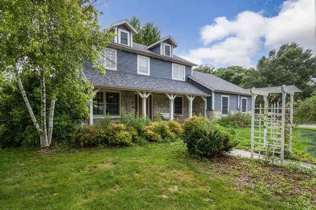 $494,900 | 612 Fairway Lane, Jefferson, WI 53549