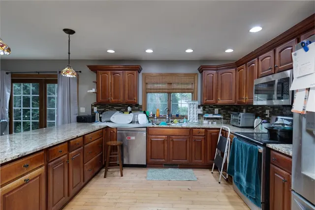 $494,900 | 612 Fairway Lane, Jefferson, WI 53549