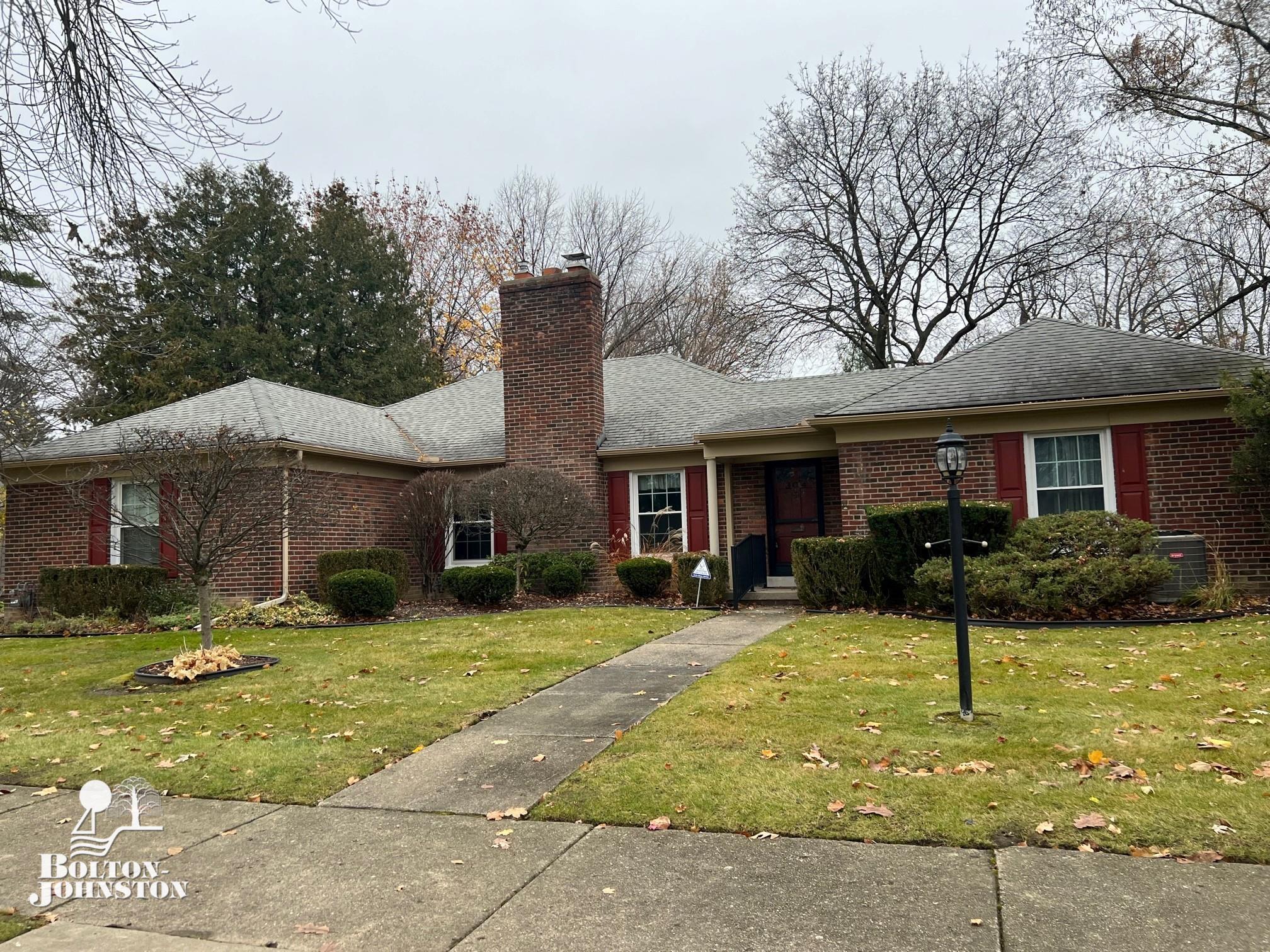 304 Stephens Road Grosse Pointe, MI 48236 - Photo 1 of 1 50129454-2dc65e1e-b227-4881-adc8-2d599def127b.JPG
