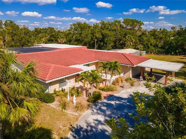 $1,499,000 | 2605 Desoto Road, Sarasota, FL 34243