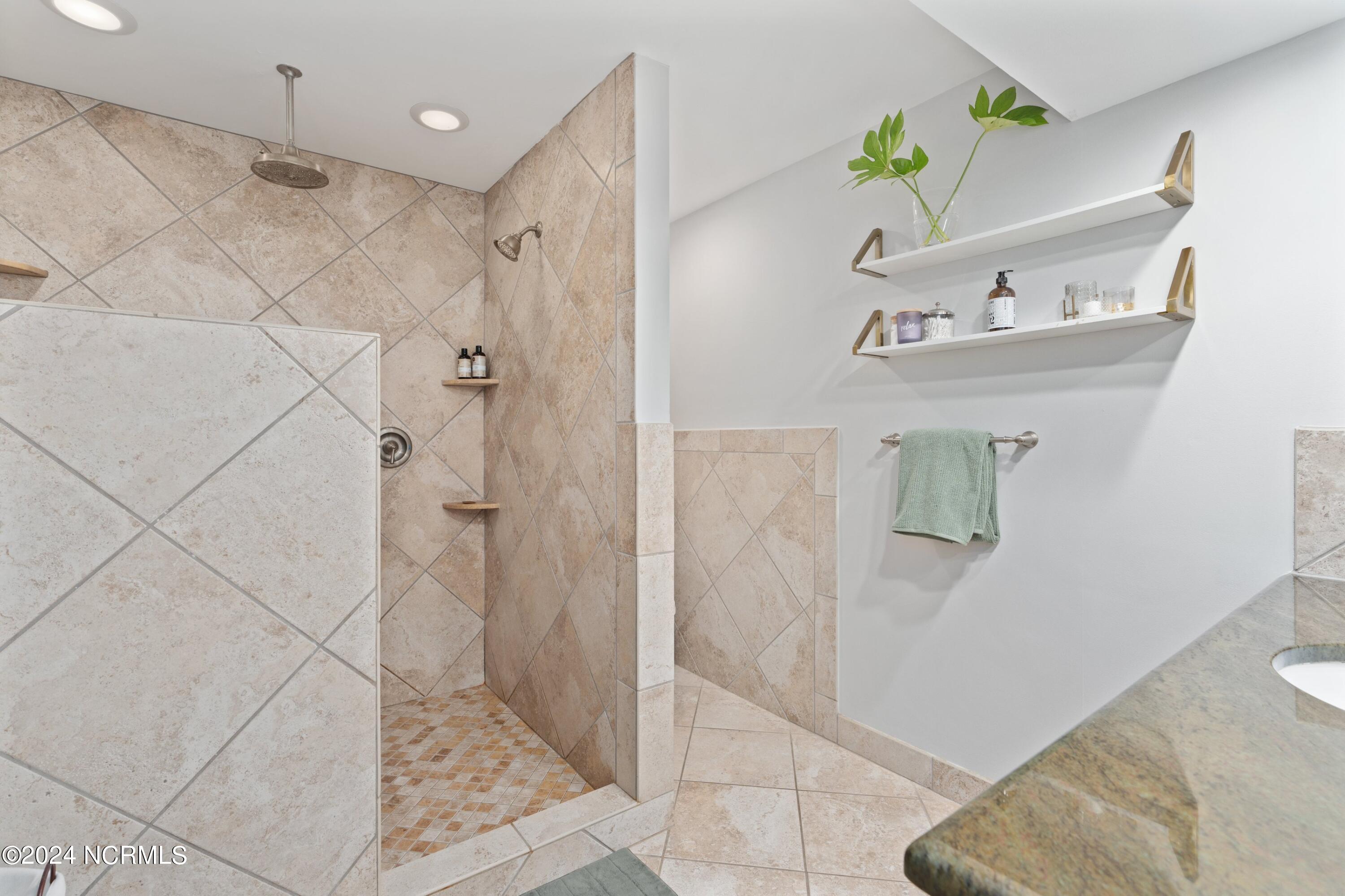 1408 Robin Hood Road Wilmington, NC 28401 - Photo 23 of 44 022-1408RobinhoodRoad-Wilmington-NC-2840