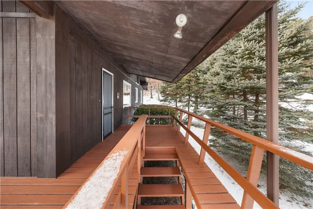 $999,000 | 15079 West Lake Road, Pulteney, NY 14418