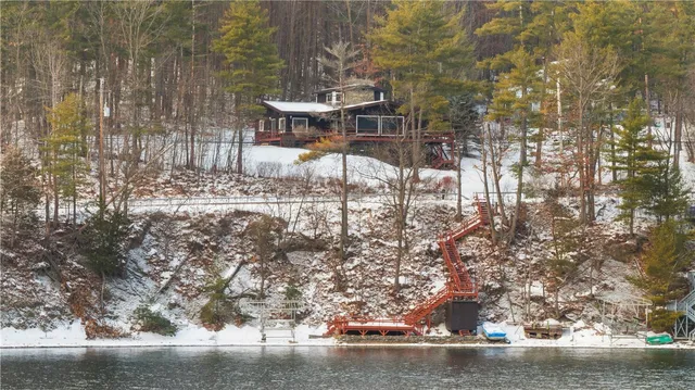 $999,000 | 15079 West Lake Road, Pulteney, NY 14418