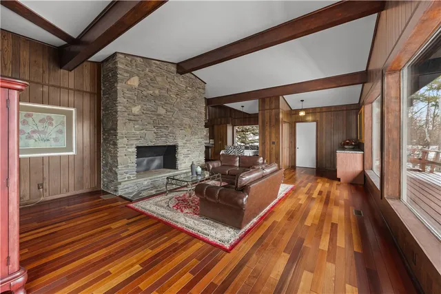 $999,000 | 15079 West Lake Road, Pulteney, NY 14418