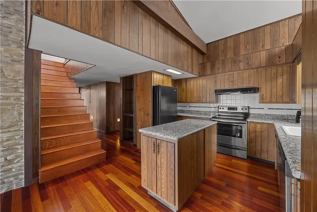 $999,000 | 15079 West Lake Road, Pulteney, NY 14418