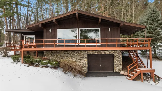 $999,000 | 15079 West Lake Road, Pulteney, NY 14418