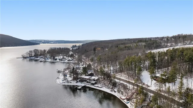 $999,000 | 15079 West Lake Road, Pulteney, NY 14418