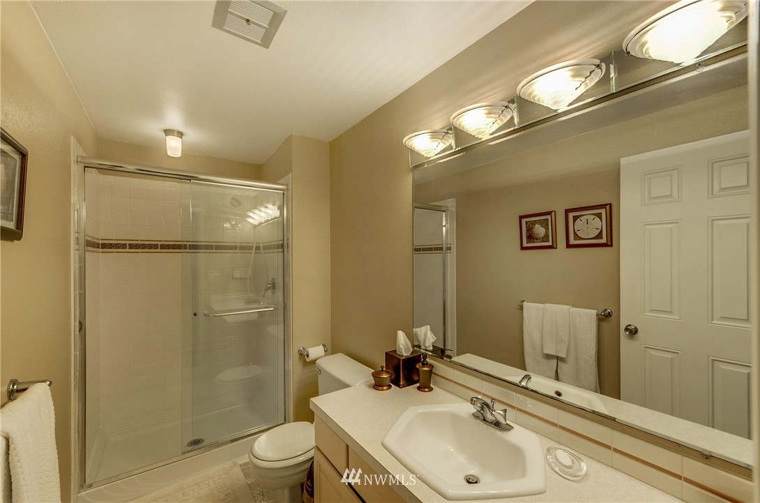 10420 Northeast 201st Street Bothell, WA 98011 - Photo 17 of 25