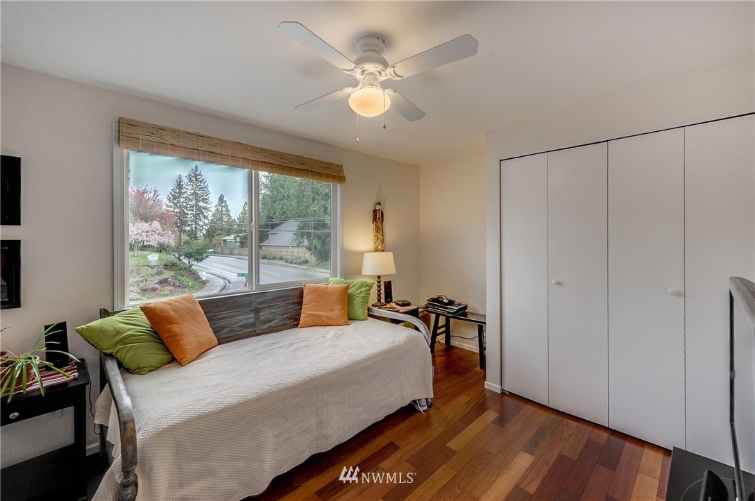 10420 Northeast 201st Street Bothell, WA 98011 - Photo 19 of 25