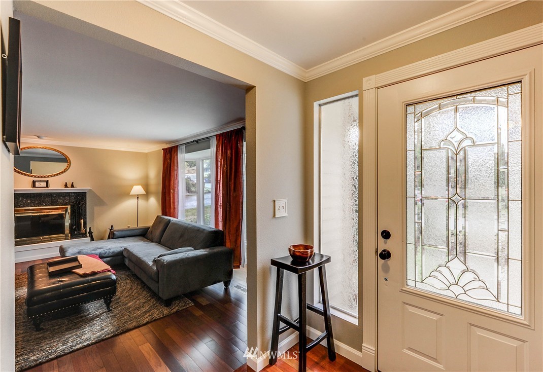 10420 Northeast 201st Street Bothell, WA 98011 - Photo 3 of 25