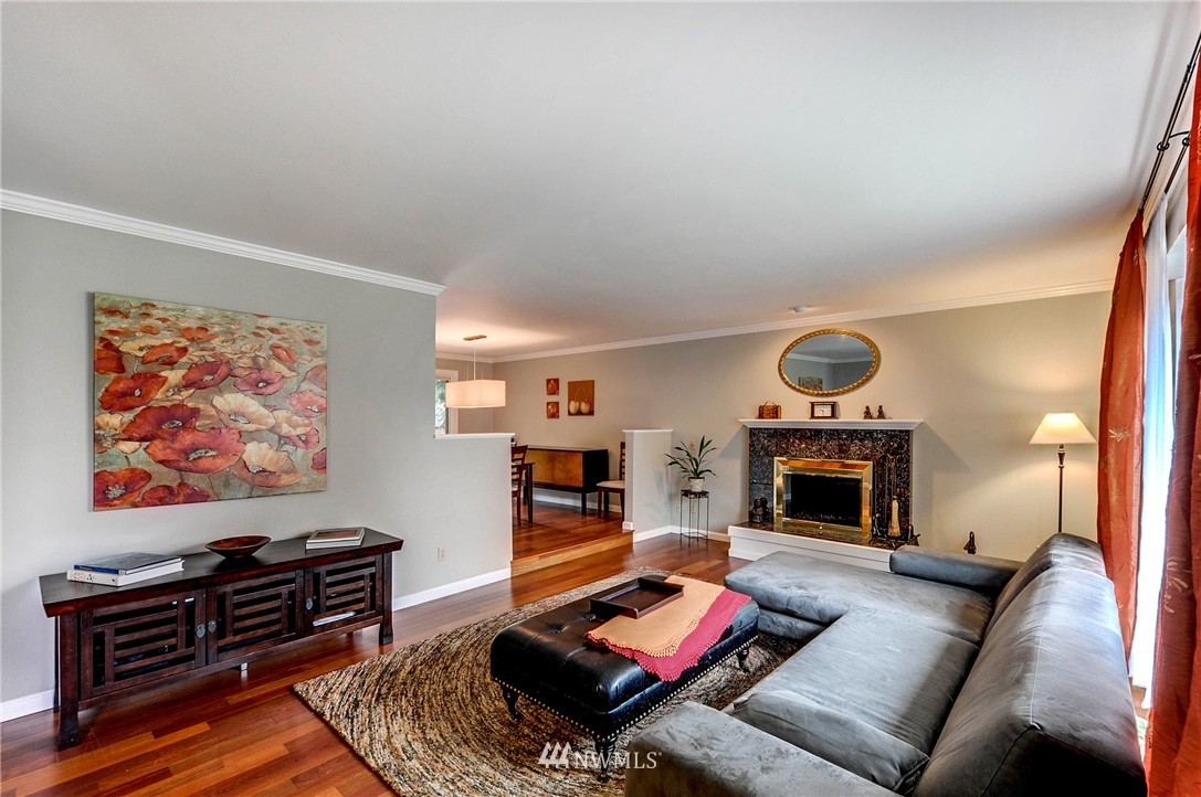 10420 Northeast 201st Street Bothell, WA 98011 - Photo 4 of 25