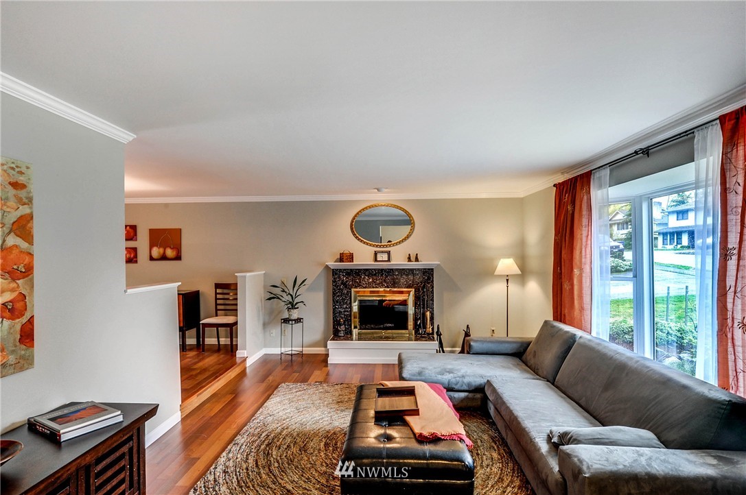 10420 Northeast 201st Street Bothell, WA 98011 - Photo 5 of 25