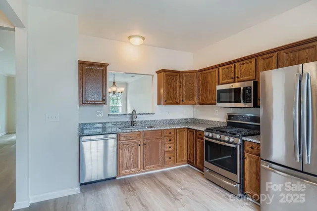 $399,900 | 11539 Destin Lane, Charlotte, NC 28277