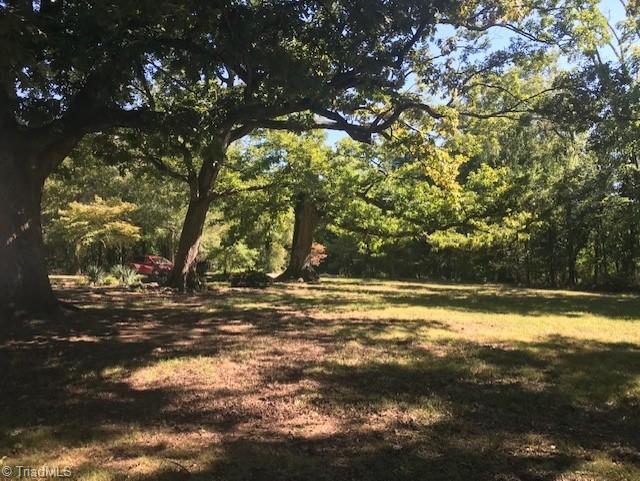 7702 Summerfield Road Summerfield, NC 27358 - Photo 19 of 21 Gallery Image 19