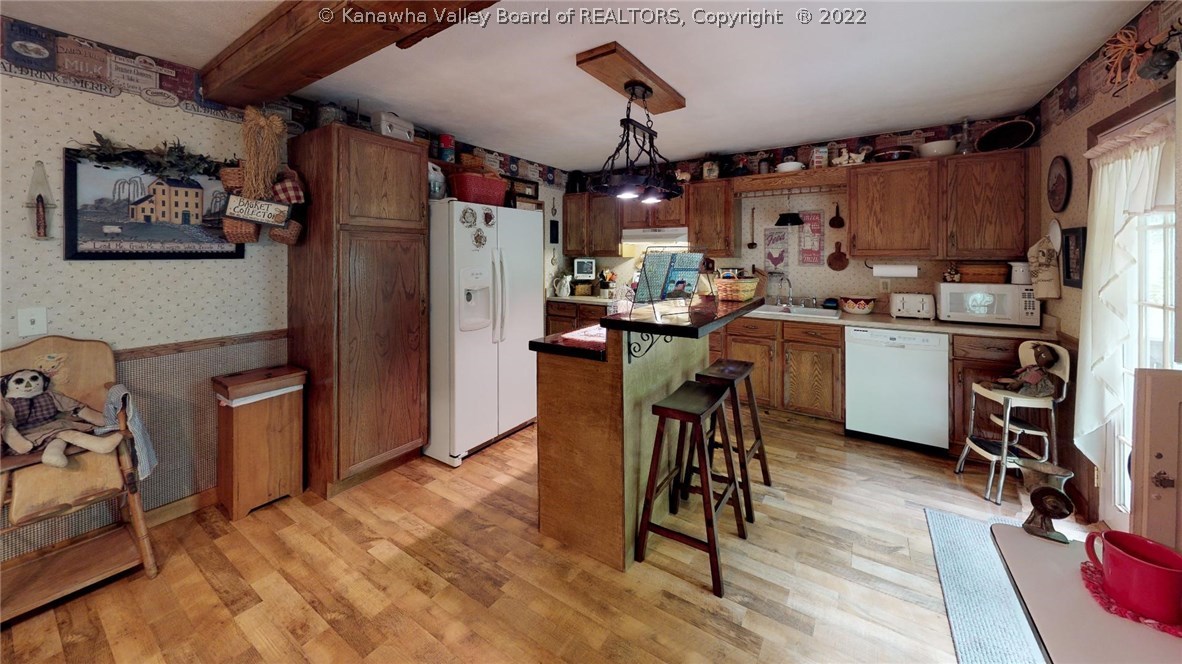 453 Little Sandy Road Ravenswood, WV 26164 - Photo 7 of 27 Gallery Image 7