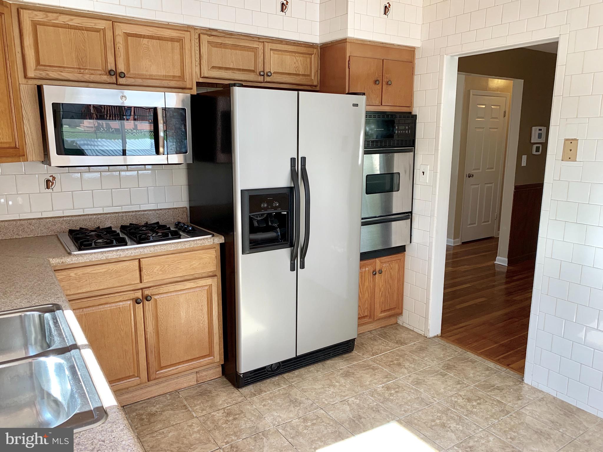 3819 Collier Road Randallstown, MD 21133 - Photo 12 of 41 Kitchen