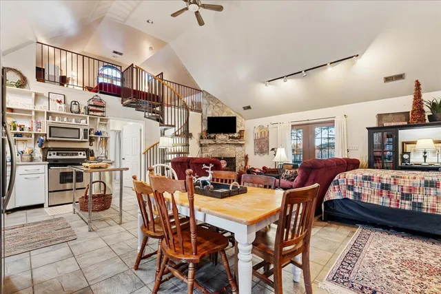 $1,100,000 | 1670-1694 Church Street, Appomattox, VA 24522