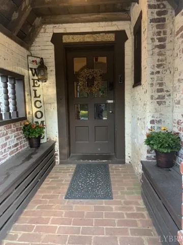 $1,100,000 | 1670-1694 Church Street, Appomattox, VA 24522