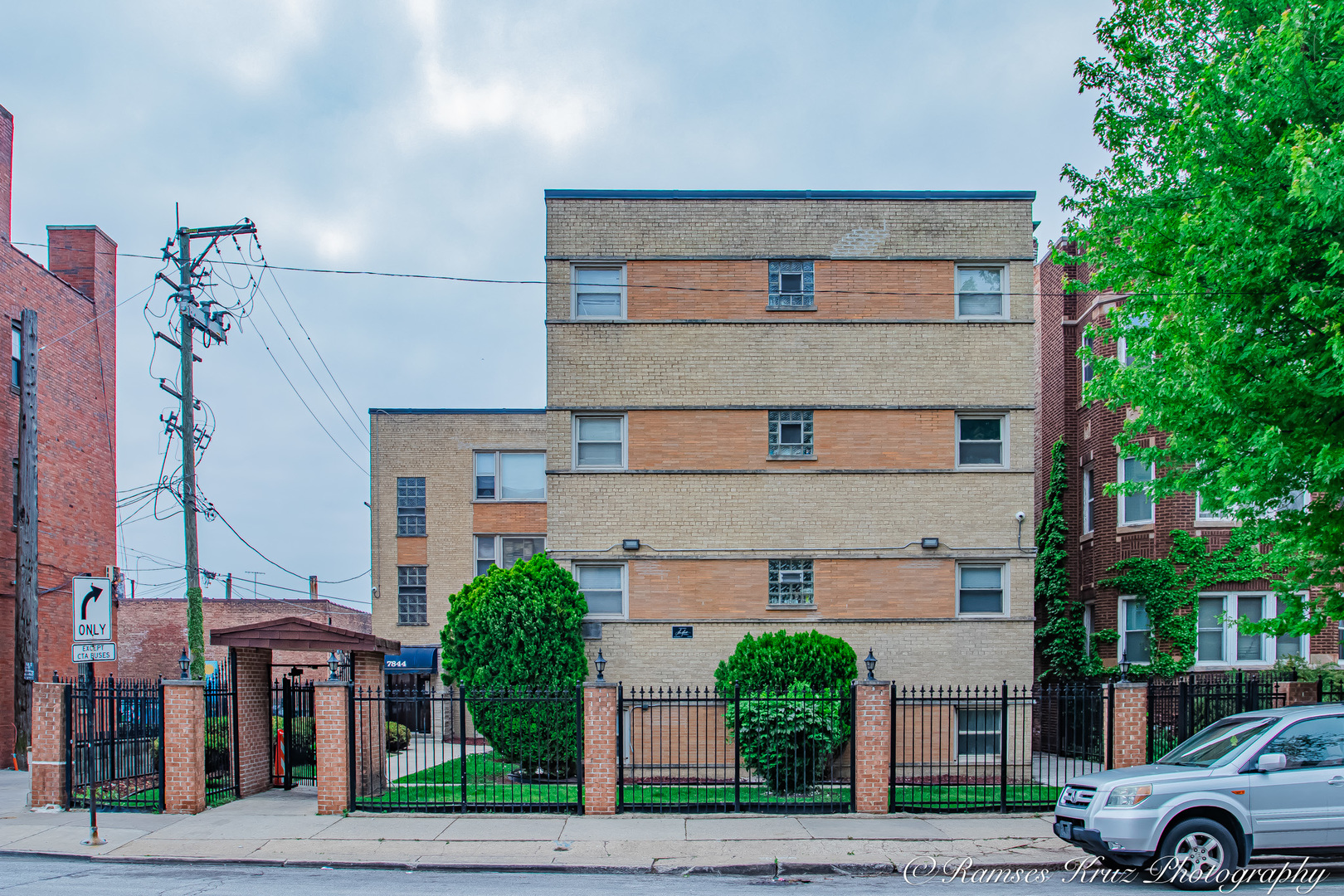 7844 South Jeffery Boulevard Chicago, IL 60649 - Photo 2 of 20 a front view of a building with street