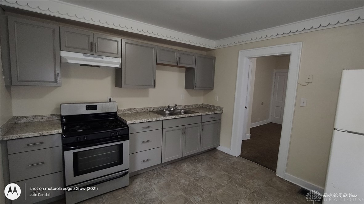 1131 West High Street Springfield, OH 45506 - Photo 8 of 14