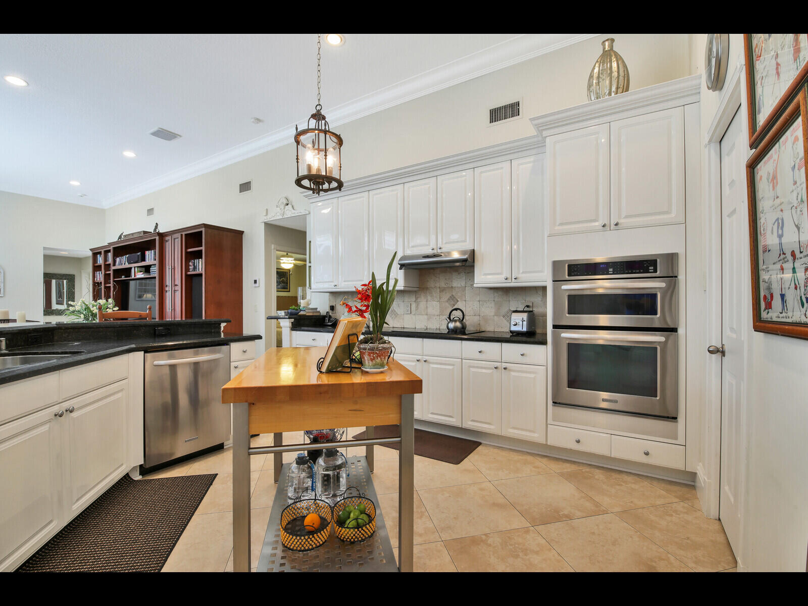 10876 King Bay Drive Boca Raton, FL 33498 - Photo 9 of 45 09_Image_9_mls