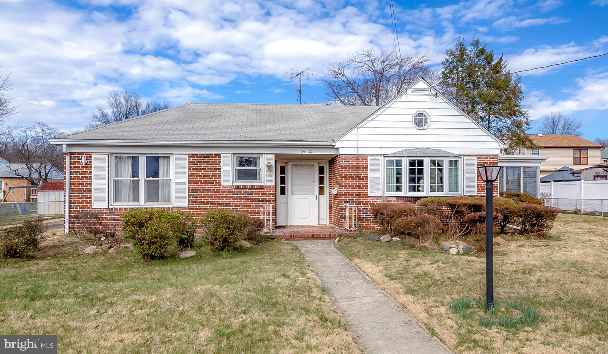 210 Nicholson Road Mount Ephraim, NJ 08059 - Photo 2 of 22