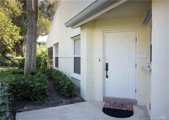 $479,000 | 2425 Southwest Foxpoint Trail, Palm City, FL 34990