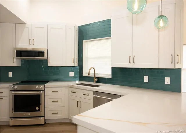 $479,000 | 2425 Southwest Foxpoint Trail, Palm City, FL 34990