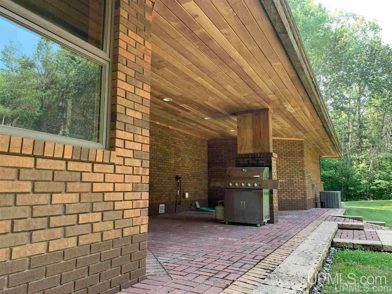 4855 Hendrickson Road Manistique, MI 49854 - Photo 35 of 42