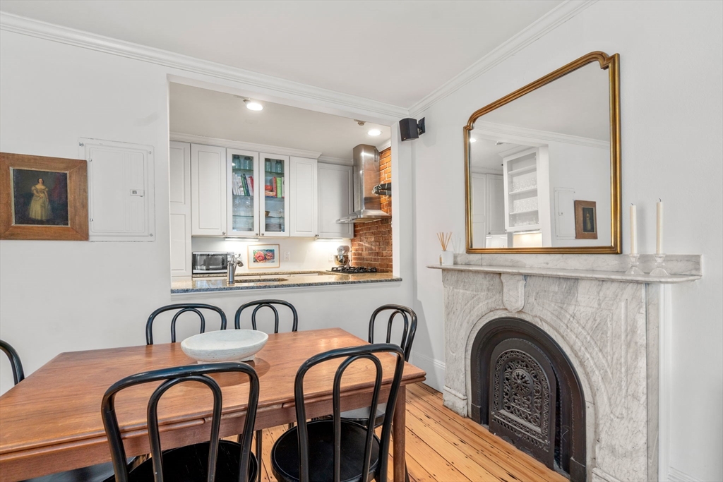 18 Worcester Square, Unit 2 Boston, MA 02118 - Photo 5 of 27