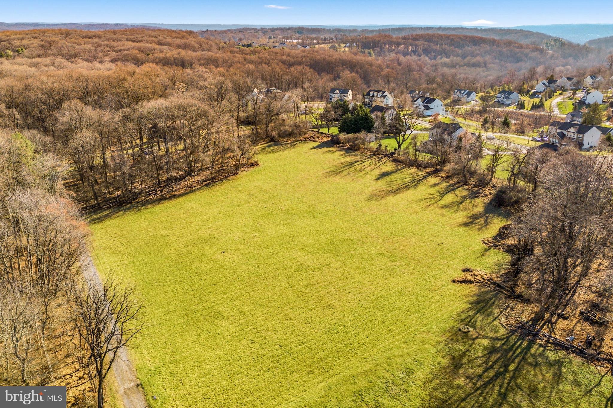 275 Corner Ketch Road Downingtown, PA 19335 - Photo 2 of 16