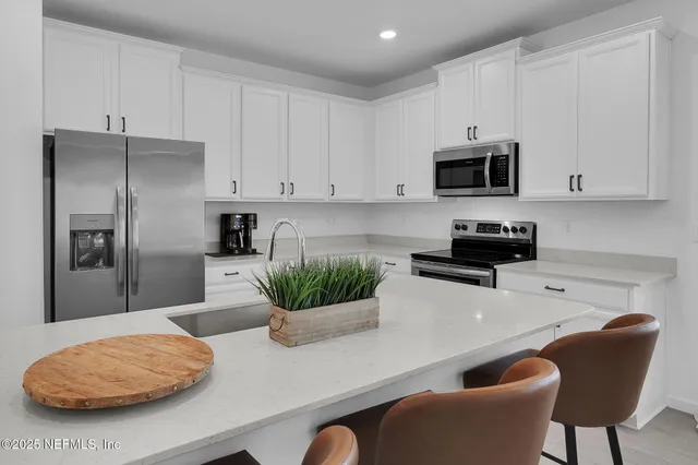 $318,000 | 9793 Lemon Grass Lane, Jacksonville, FL 32219