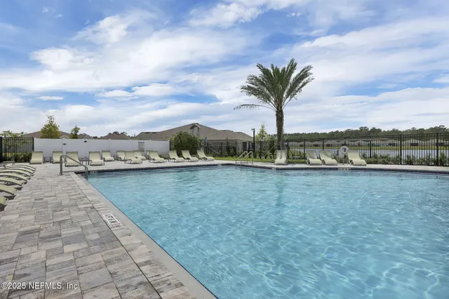 $318,000 | 9793 Lemon Grass Lane, Jacksonville, FL 32219