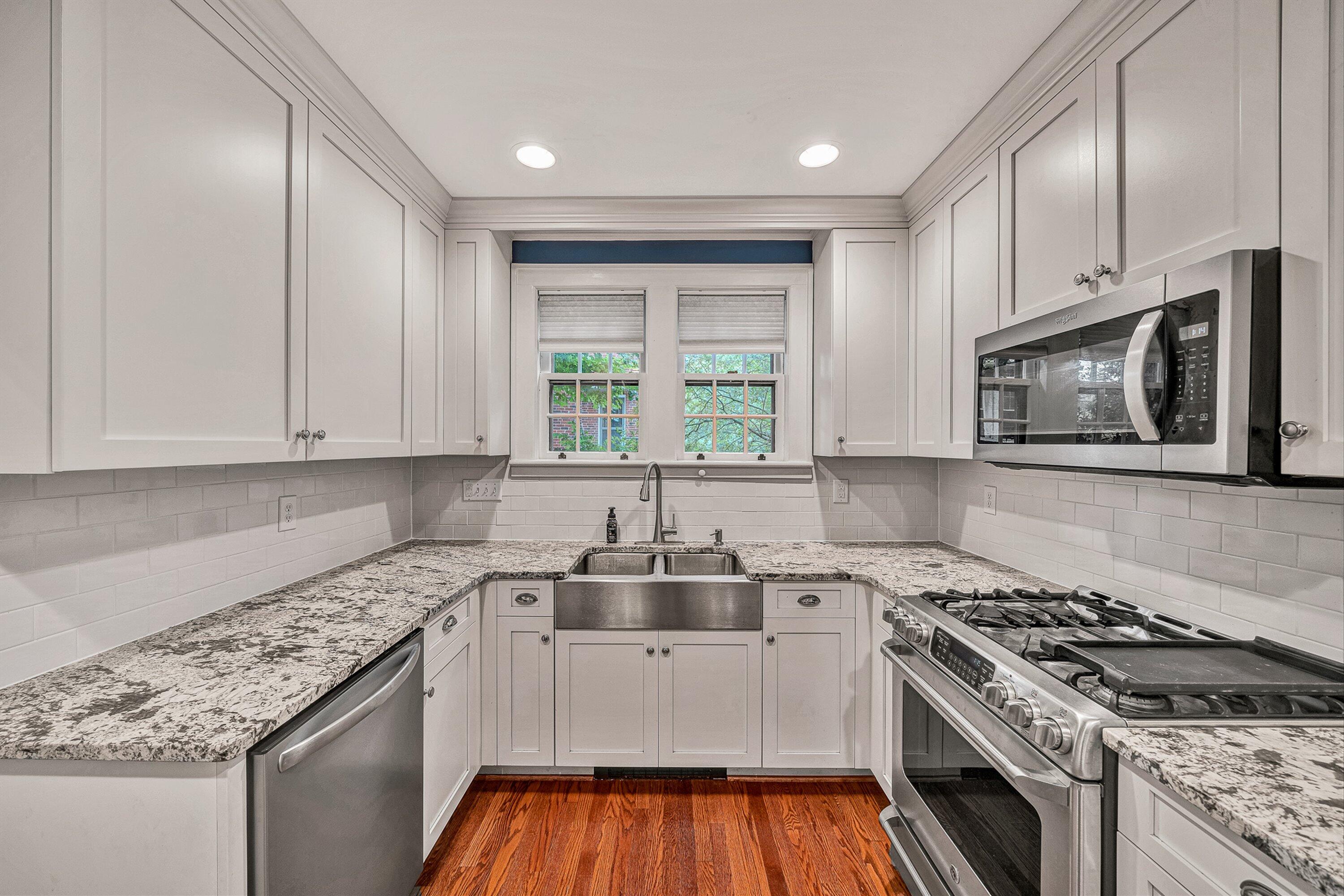 3207 White Oak Road Southwest Roanoke, VA 24014 - Photo 33 of 86 08-VM-09920