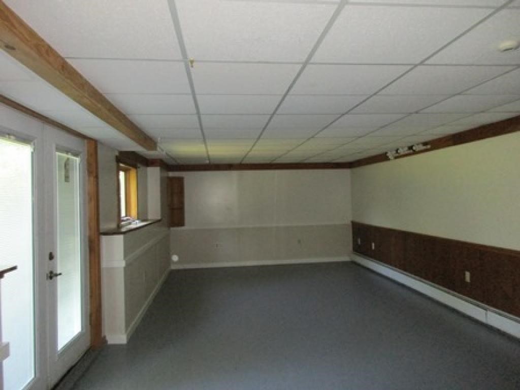 47 Ring Road Chichester, NH 03258 - Photo 17 of 30