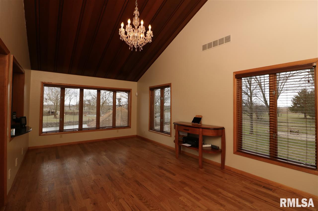 23753 North 200 E Road Long Point, IL 61333 - Photo 13 of 36