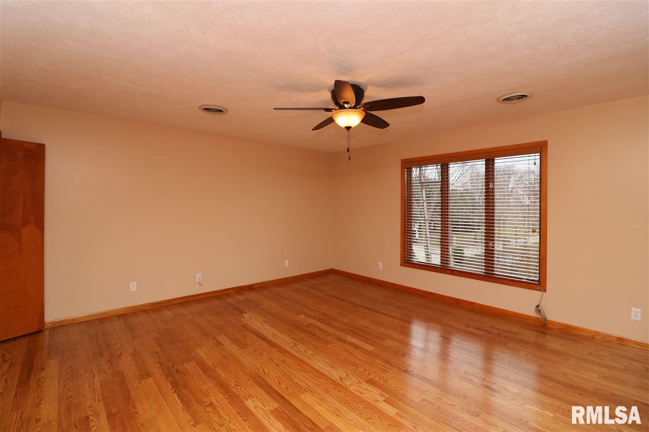 23753 North 200 E Road Long Point, IL 61333 - Photo 21 of 36