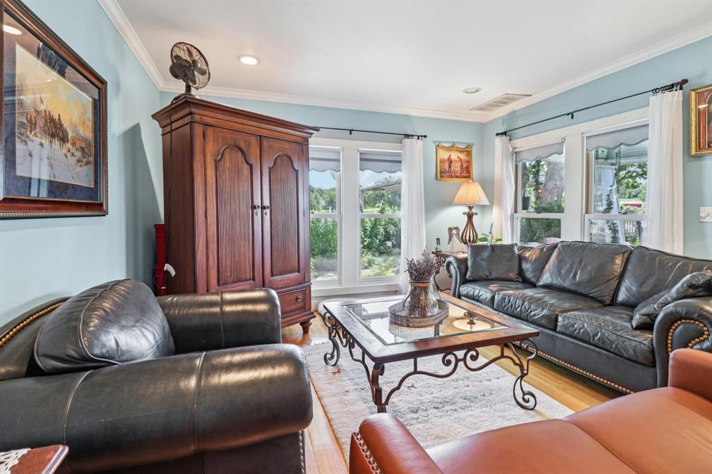 1590 Airport Road Aledo, TX 76008 - Photo 7 of 26 a living room with furniture and a window
