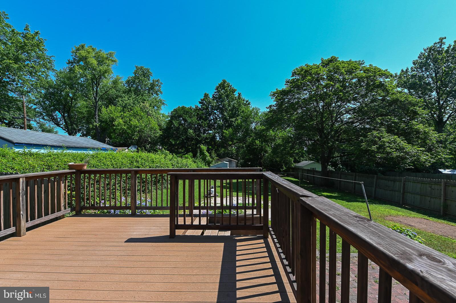 713 Valley Road Phoenixville, PA 19460 - Photo 11 of 36 Trex deck 4