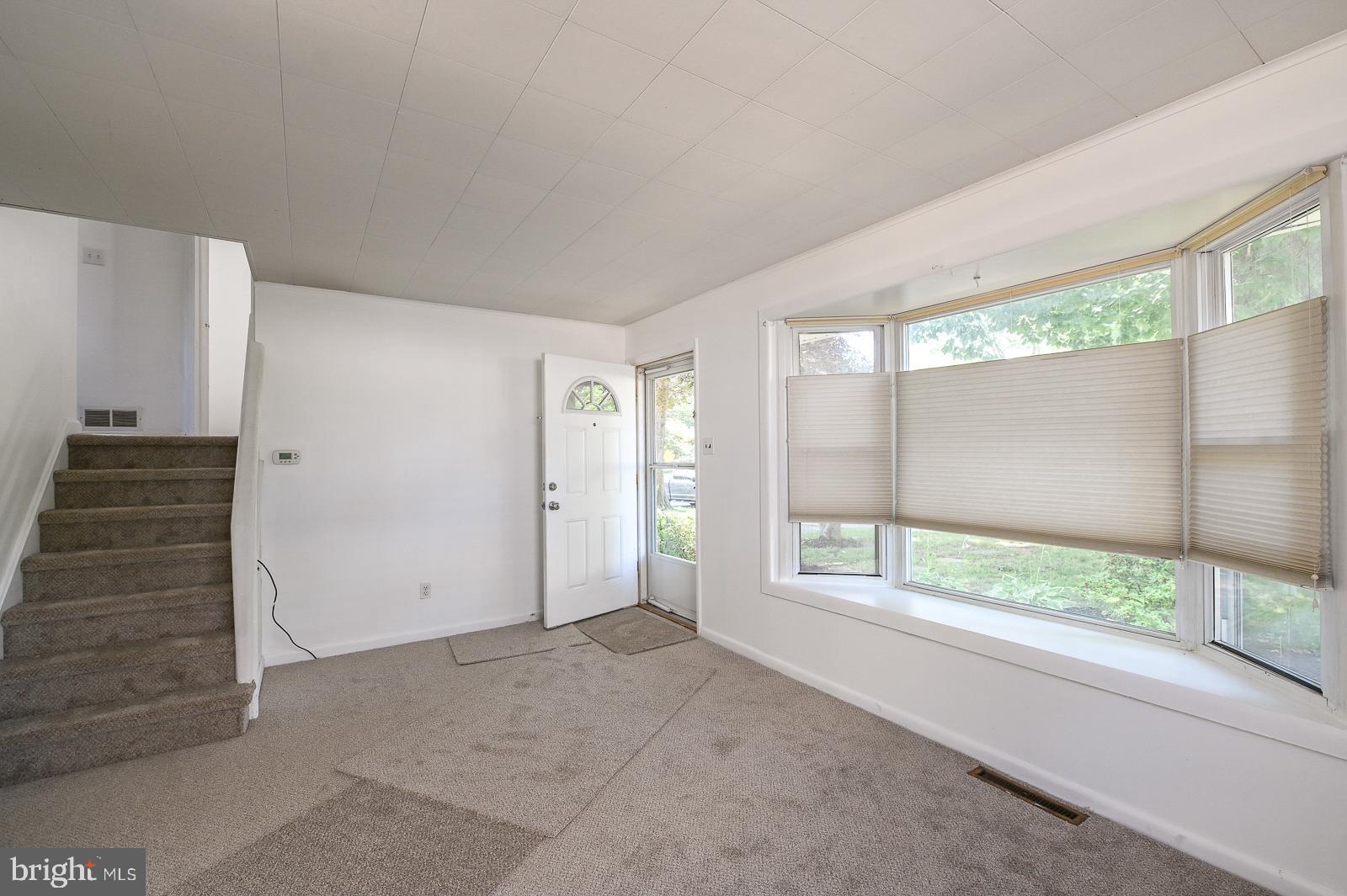 713 Valley Road Phoenixville, PA 19460 - Photo 14 of 36 Main living room 2