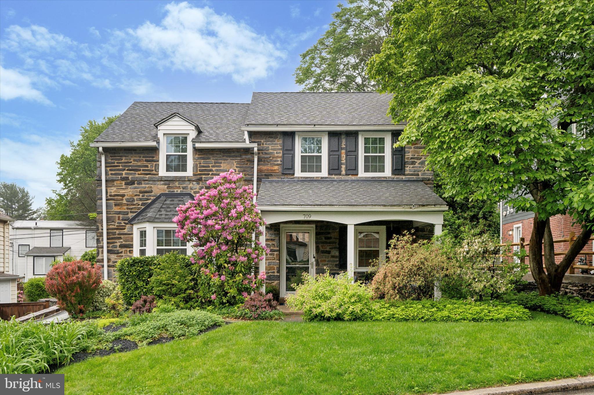 709 Harvard Road Bala Cynwyd, PA 19004 - Photo 1 of 23 Gallery Image 1