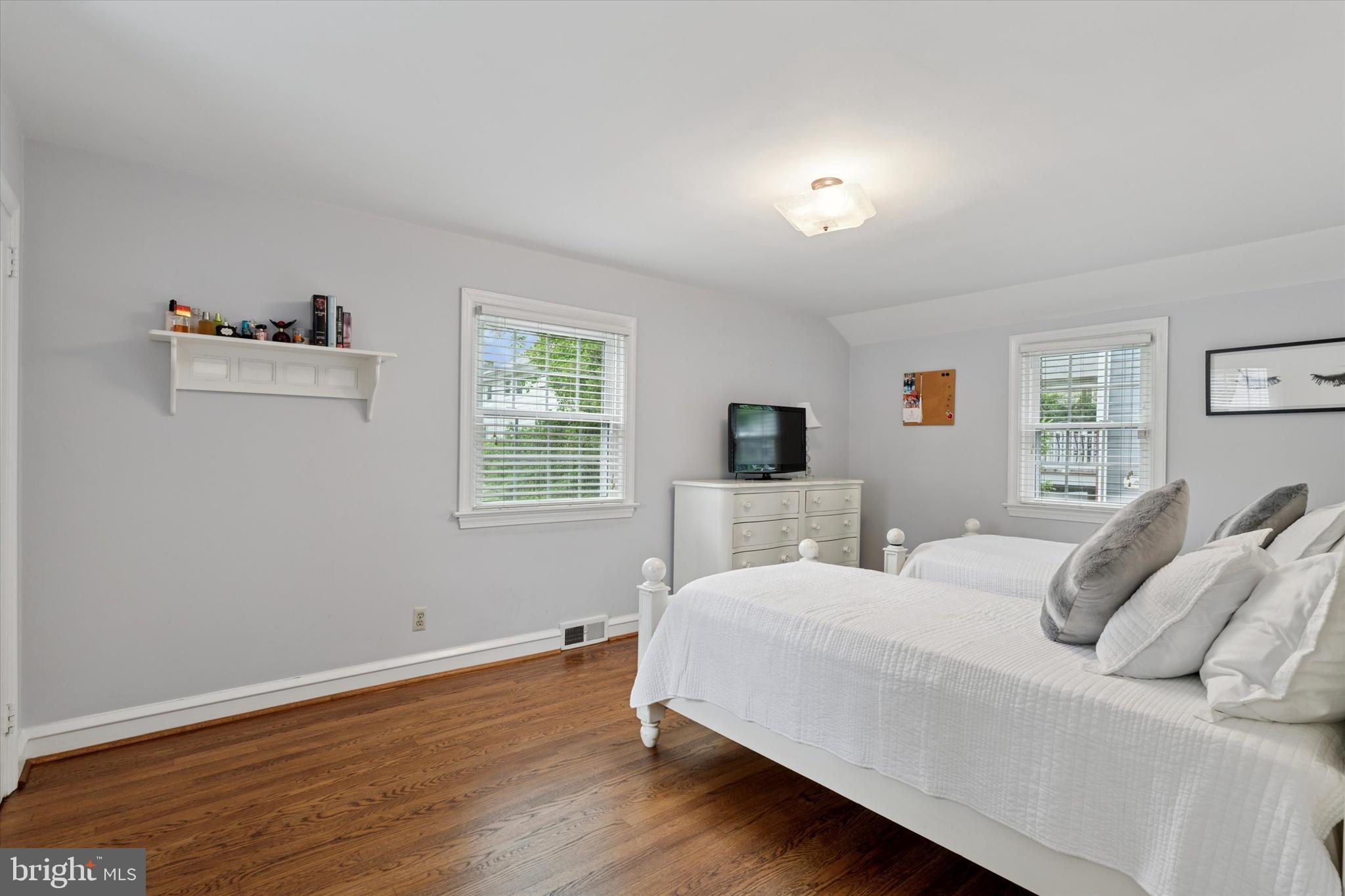 709 Harvard Road Bala Cynwyd, PA 19004 - Photo 19 of 23 Gallery Image 19