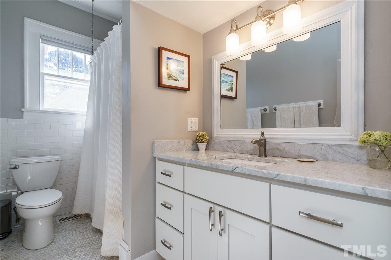 2231 The Circle Raleigh, NC 27608 - Photo 18 of 23