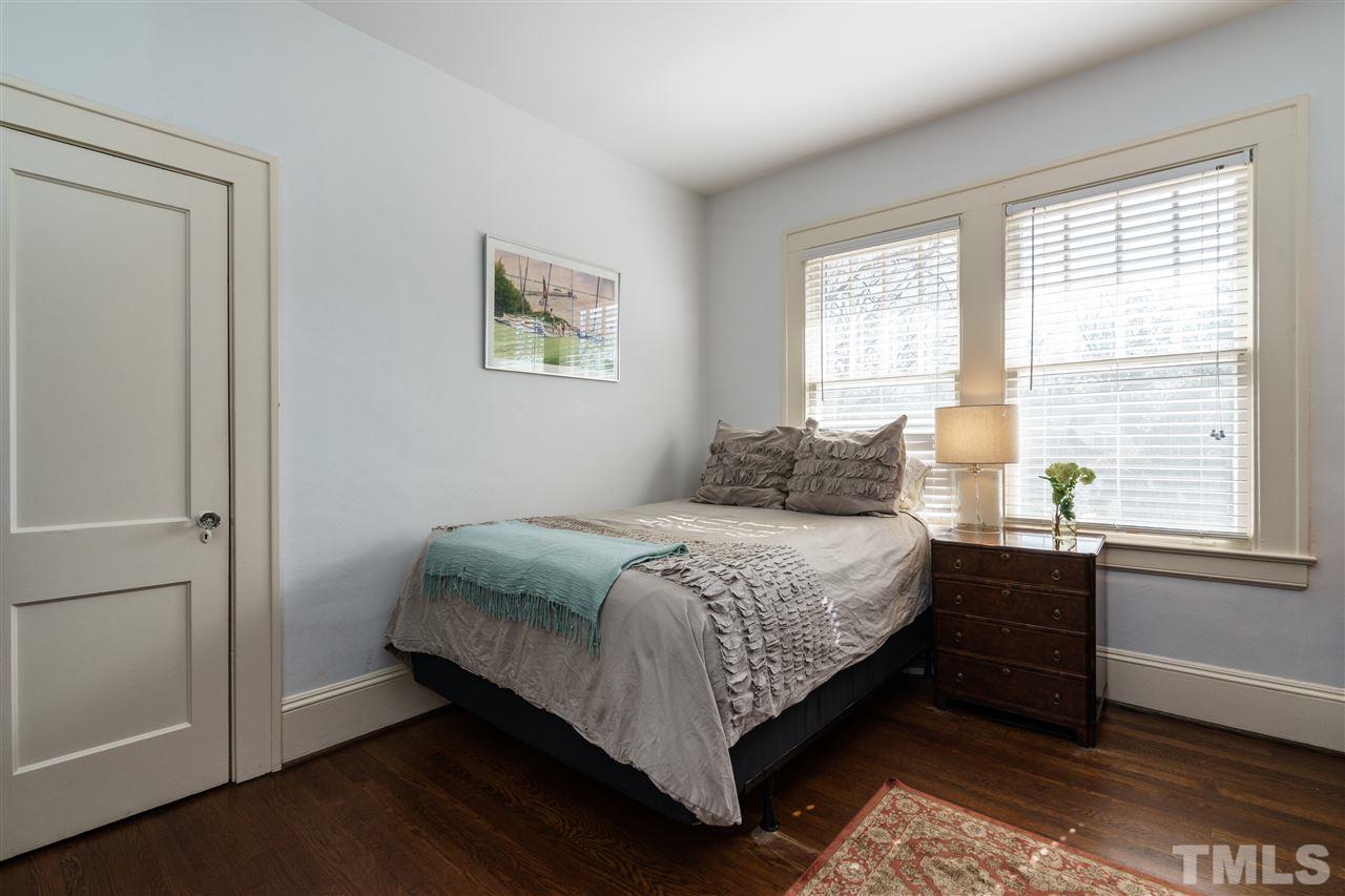 2231 The Circle Raleigh, NC 27608 - Photo 19 of 23