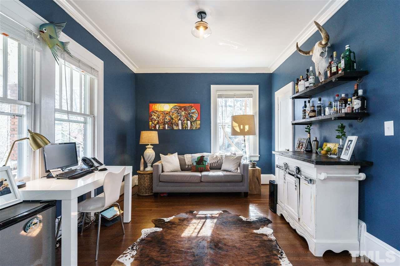 2231 The Circle Raleigh, NC 27608 - Photo 7 of 23