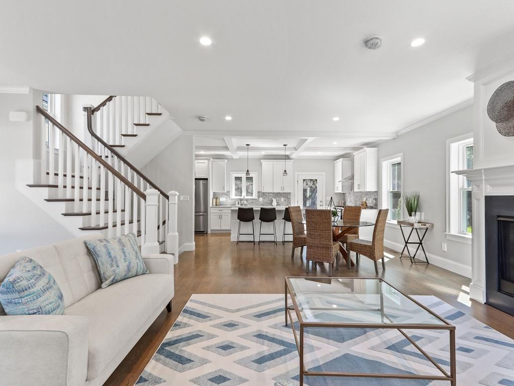 102 Milner Street Waltham, MA 02451 - Photo 6 of 24