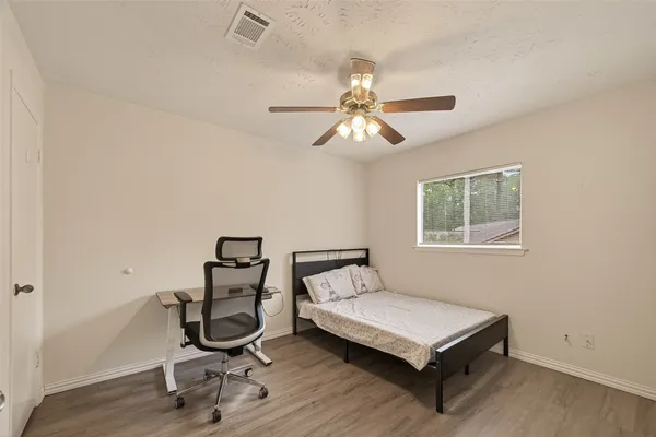 $435,000 | 92 South Waxberry Road, The Woodlands, TX 77381