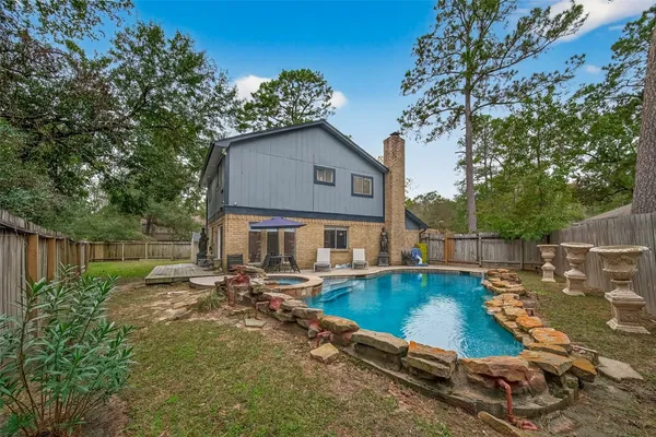 $435,000 | 92 South Waxberry Road, The Woodlands, TX 77381