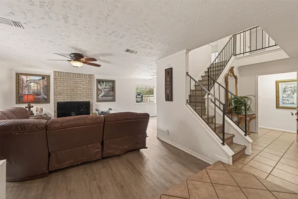 $435,000 | 92 South Waxberry Road, The Woodlands, TX 77381